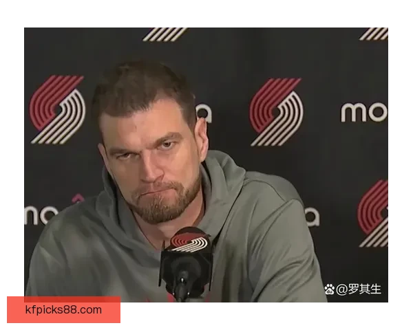 斯普利特点评杨瀚森表示他开会无需全程翻译仍有提升空间