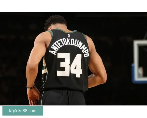 字母哥拒绝参加雄鹿3对3训练 本周合练参与问题仍存分歧