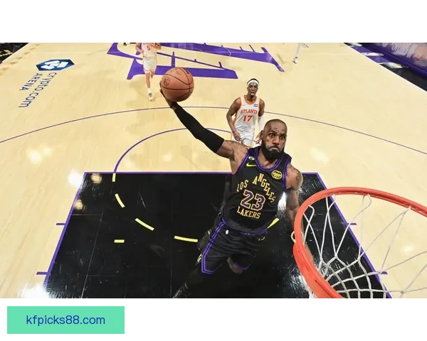 肯纳德谈绝杀时刻：勒布朗吸引双人防守 斯马特妙传助我命中关键三分